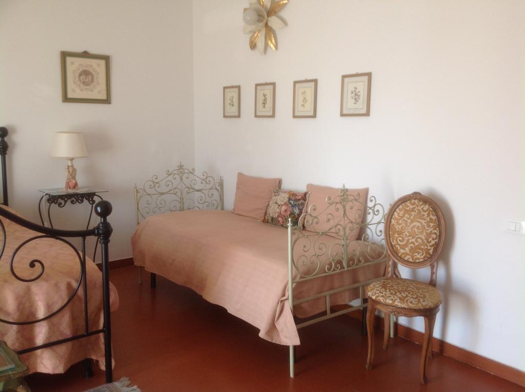ホテル Cisanello House ピサ 部屋 写真