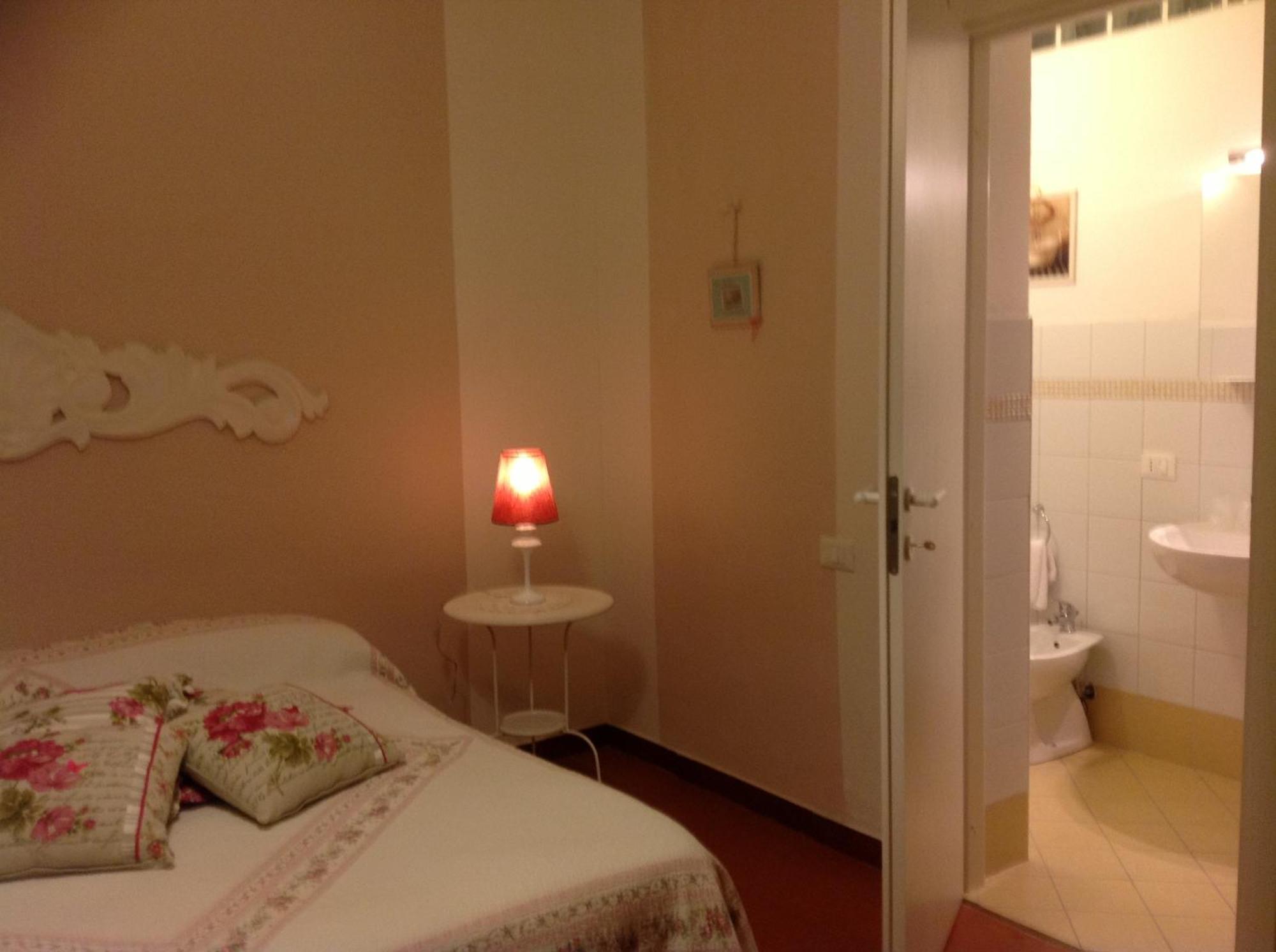 ホテル Cisanello House ピサ エクステリア 写真