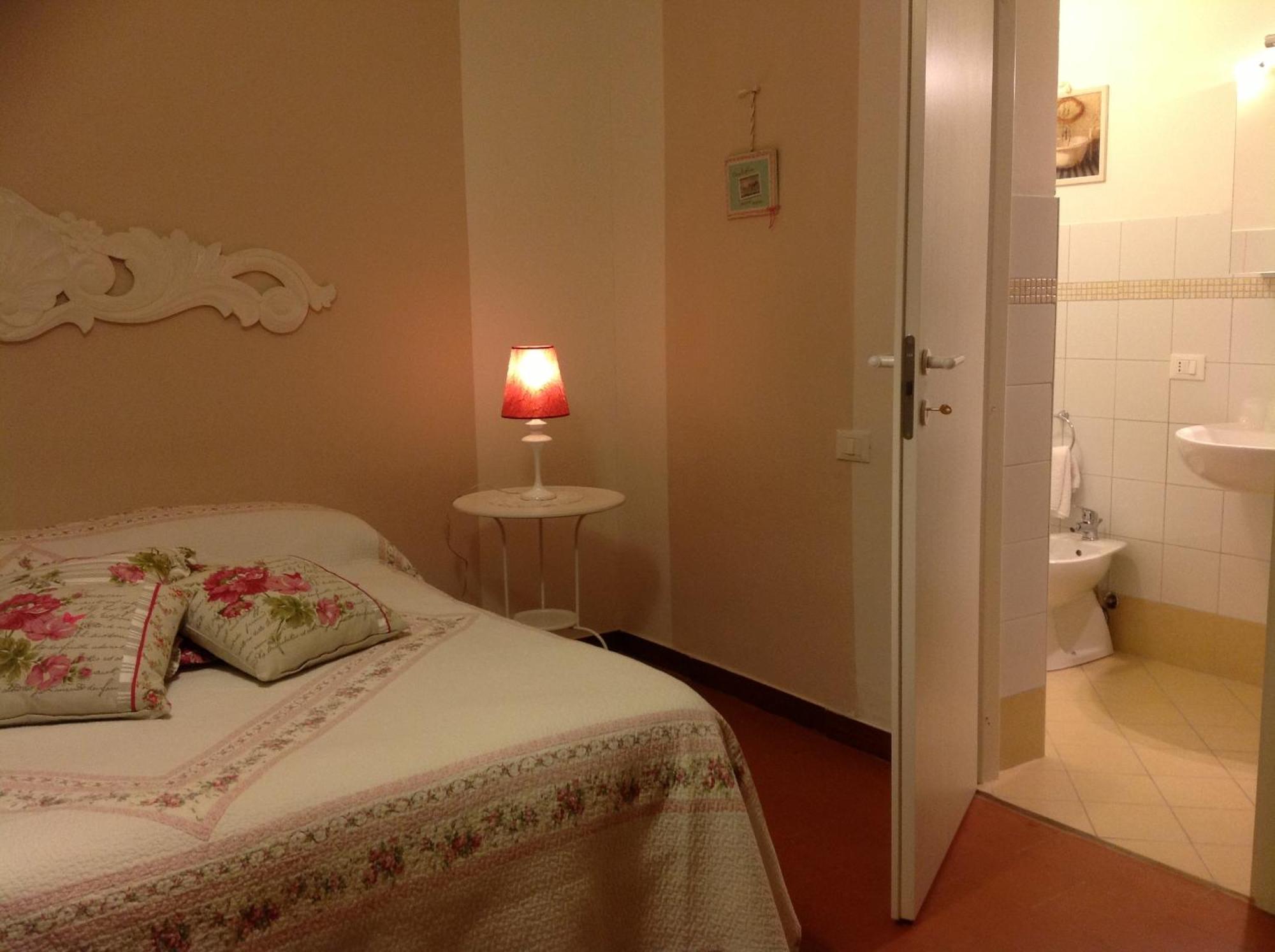 ホテル Cisanello House ピサ エクステリア 写真