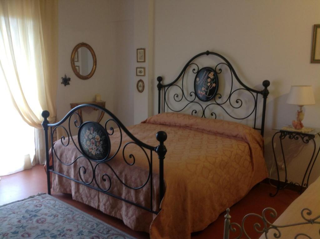 ホテル Cisanello House ピサ エクステリア 写真